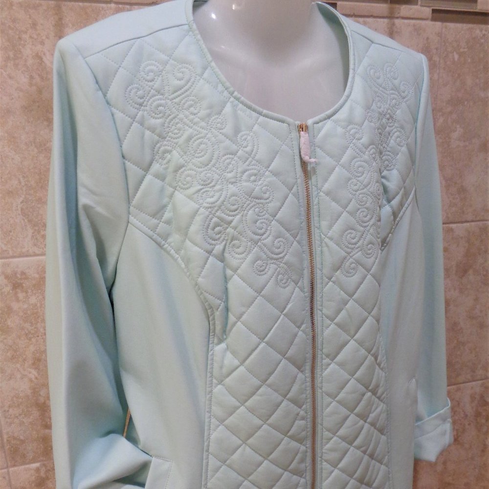 Dennis Basso Faux Leather Quilted Jacket Embroidery Mint Color Size L Chic